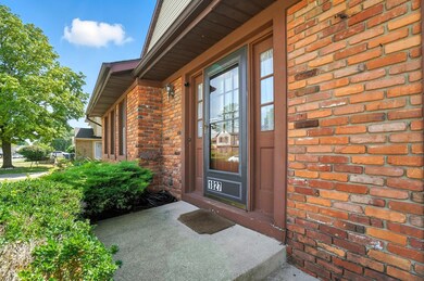 1827 Watertower Dr unit 1827, Columbus, OH 43235 - photo 4