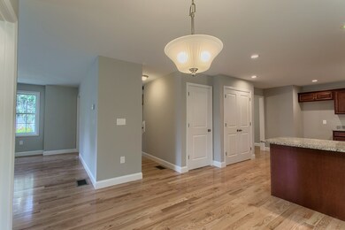 19 Goodale St, Haverhill, MA 01830 - photo 6