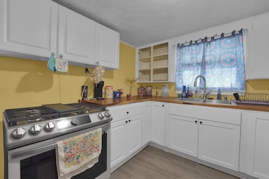 10-web-or-mls-47-front-st