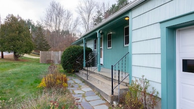 38 Woodwells Garrison Rd, Contoocook, NH 03229 - photo 5