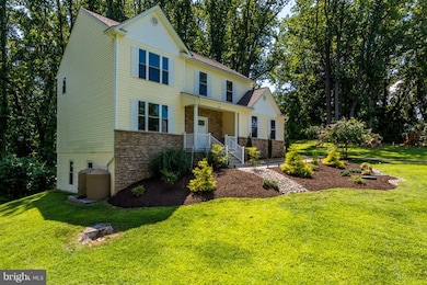 111 Brenda Joyce Ln, Severna Park, MD 21146 - photo 2