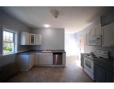 43 Center St, Fairhaven, MA 02719 - photo 6