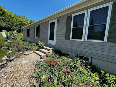 66 Stone Ridge Dr, Rutland, VT 05701 - photo 5