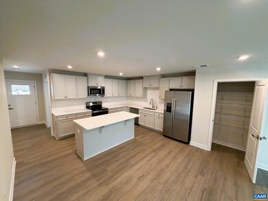 5130 Lazy Branch Ln, Keswick, VA 22947 - photo 4