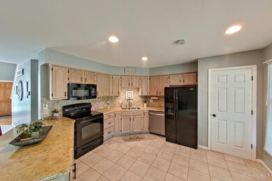 1023 Portway Dr, Cincinnati, OH 45255 - photo 4