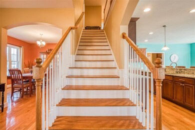 64 Hawthorne Dr, Auburn, NH 03032 - photo 2