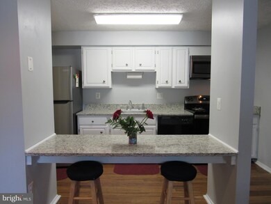 19601 Gunners Branch Rd unit D, Germantown, MD 20876 - photo 6