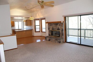 Living Room (3)