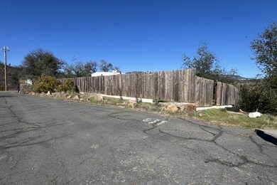 16266 Gold Pan Way, Redding, CA 96001 - photo 2