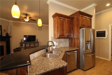 925 NW 195th Terrace, Edmond, OK 73012 - photo 7