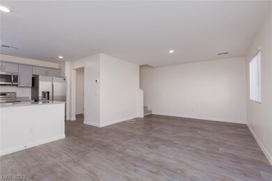 12232 Azure Gate Rd unit 1, Las Vegas, NV 89183 - photo 5