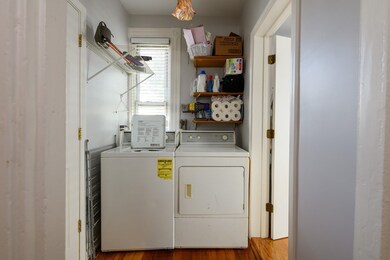 11 Pleasant Ave unit 2, Somerville, MA 02143 - photo 5