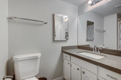 7552 E Carol Cir-19