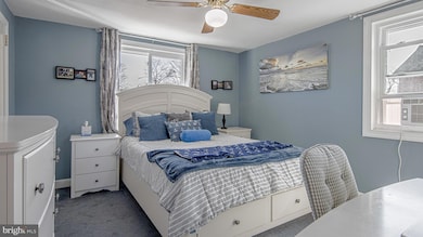 146 W Garrison Rd, Brookhaven, PA 19015 - photo 2