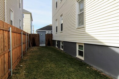 27 16th St, Fall River, MA 02723 - photo 5