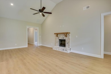 09-109-DSC_7746LRenfused