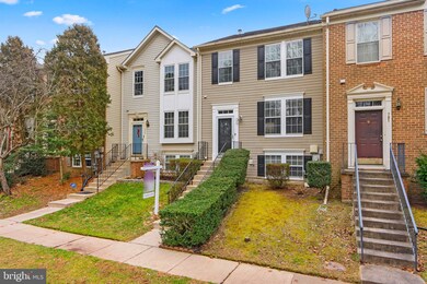 779 Pine Drift Dr, Odenton, MD 21113 - photo 2