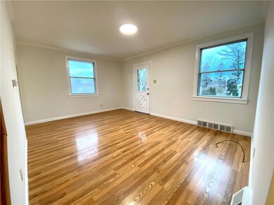 75 7th St, Whitehall, PA 18052 - photo 2