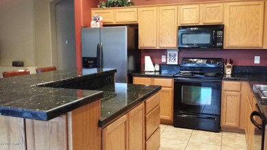 4407 Kitchen 1