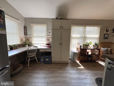 841 Grosstown Rd unit 6, Pottstown, PA 19464 - photo 7