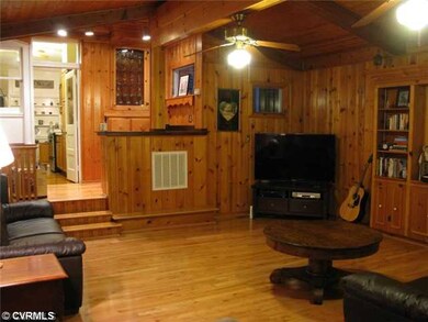 Den/Family/Great Room