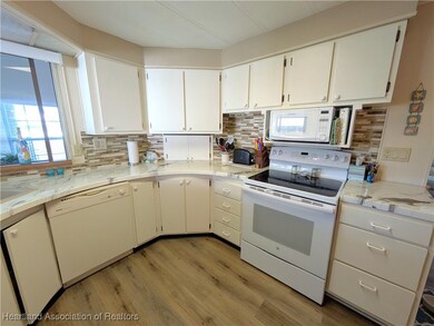 1534 Caribbean Rd E, Sebring, FL 33870 - photo 3