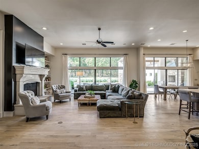 18038 S 27th East Ave, Mounds, OK 74047 - photo 5