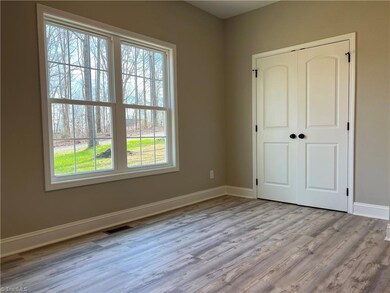 1524 Liberty Cir, Asheboro, NC 27205 - photo 6