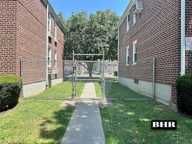 2017 Pearson St unit 80D, Brooklyn, NY 11234 - photo 2