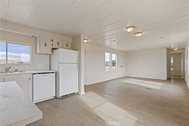 6173 Holiday Ave, Rosamond, CA 93560 - photo 7