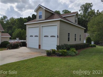 180 Donsdale Dr, Statesville, NC 28625 - photo 4