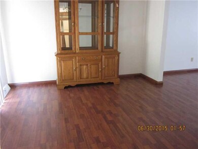 Dining Room. Pergo floor and slider to back yard