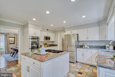 4216 Kersey Cir, Dumfries, VA 22025 - photo 6