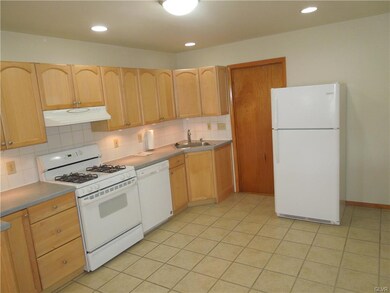 1548 Richard Ave, Bethlehem, PA 18018 - photo 6