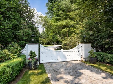 10 Meadow Ln, Harrison, NY 10577 - photo 4