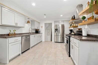 420 NW 7th St, Bentonville, AR 72712 - photo 7