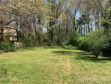 Rear yard / lot