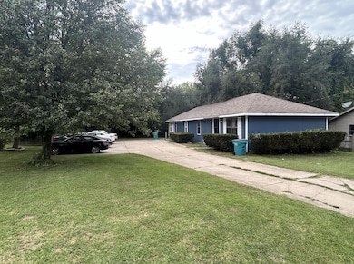 1625 N Colgate Ave, Springfield, MO 65802 - photo 4