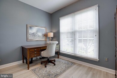 15413 Cedarhurst Ct, Centreville, VA 20120 - photo 7