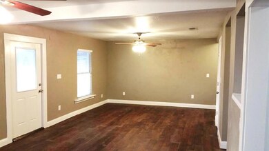 450 Valley Ln, Weatherford, TX 76085 - photo 4