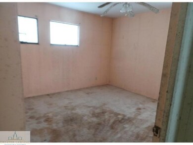 unlisted-address, Lansing, MI 48906 - photo 7