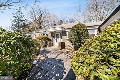 8102 Heacock Ln, Wyncote, PA 19095 - photo 2