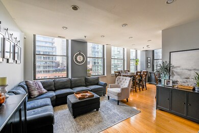 Printer's Square unit 704, Chicago, IL 60605 - photo 2