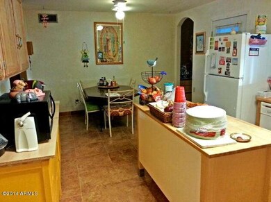 Eat in Kitchen