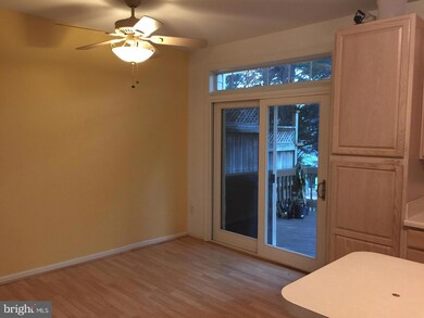 2513 Dog Leg Ct, Crofton, MD 21114 - photo 6