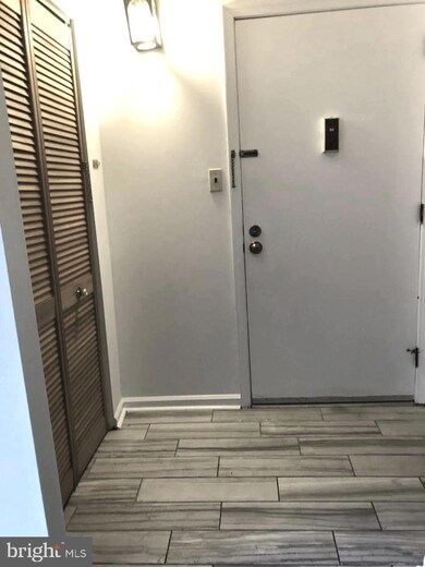 156 Riversedge Dr unit 156, Norristown, PA 19403 - photo 2