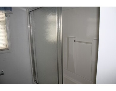 3-5 Hutchinson St, Springfield, MA 01119 - photo 4