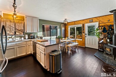 271 Orion unit D, Stateline, NV 89449 - photo 5