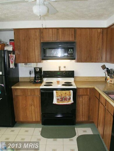 9560 Glen Oaks Ln, Columbia, MD 21046 - photo 3