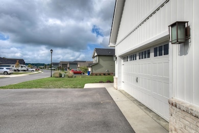 309 Miss Maude Patton Ln, Jonesborough, TN 37659 - photo 3